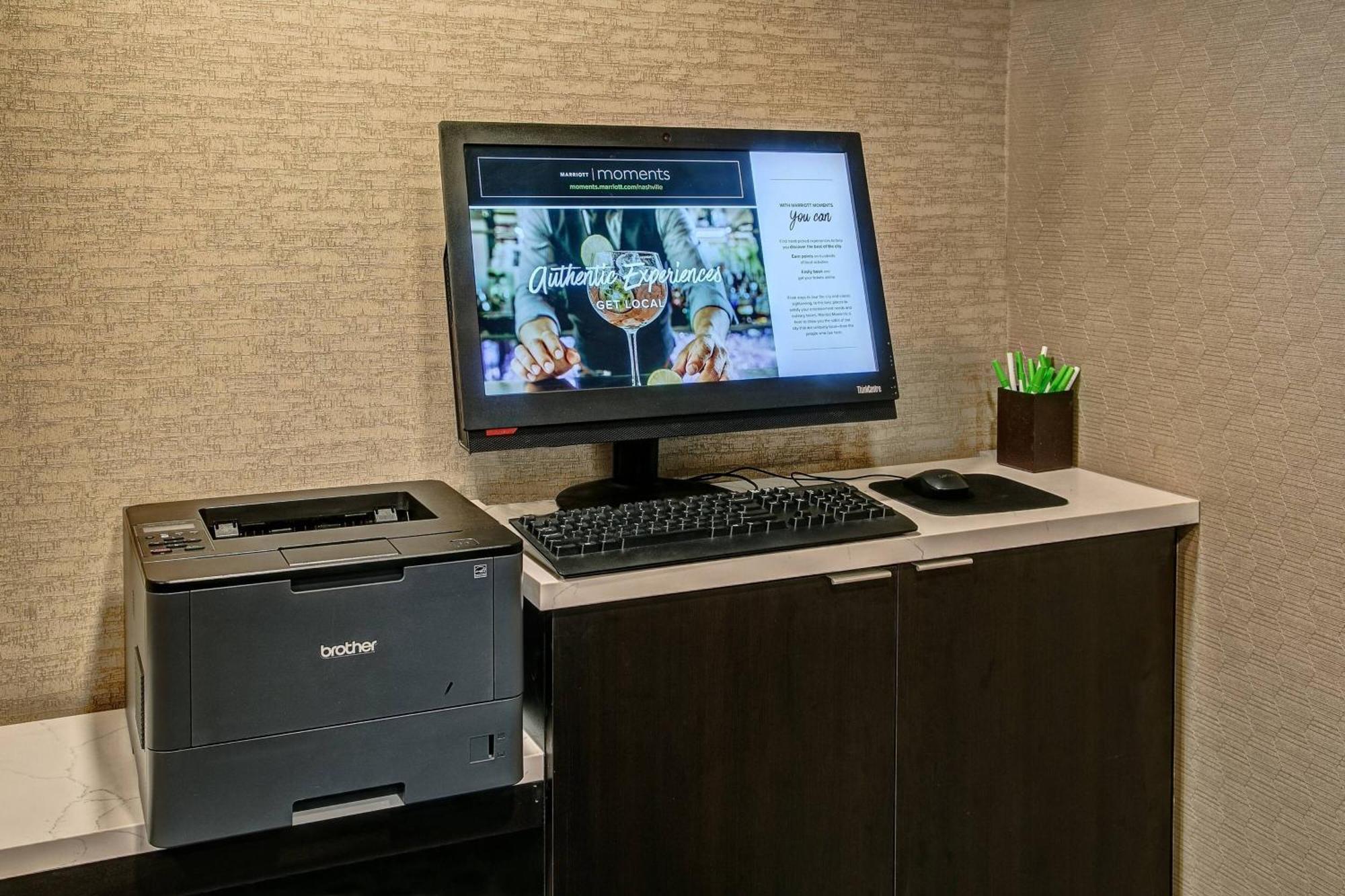 Courtyard By Marriott Vanderbilt West End Hotel Nashville