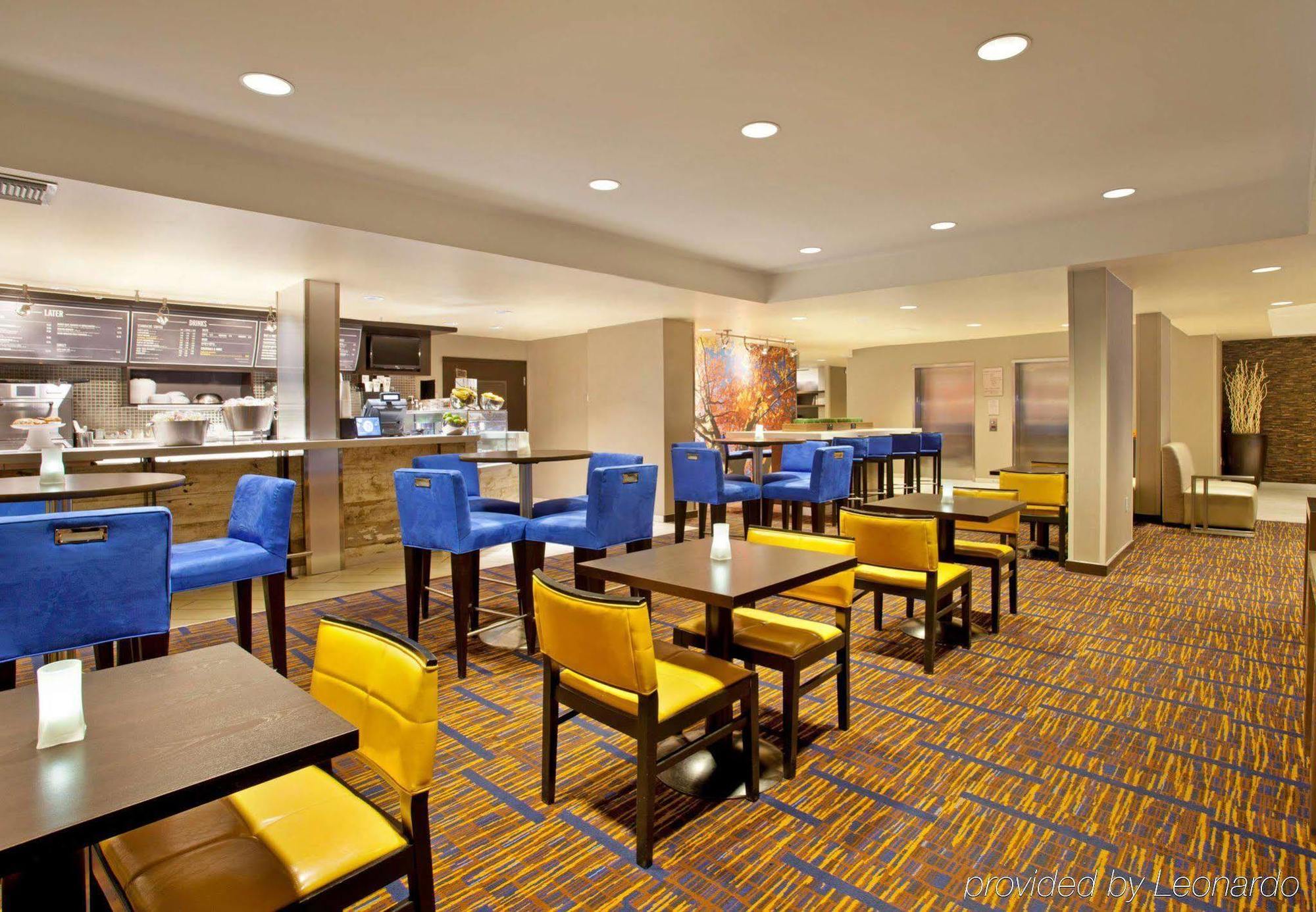Hotel Courtyard By Marriott Vanderbilt West End 3*
